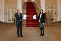 Pressebild Landtagspr&auml;sidentin Aigner und Dr. Petri 1